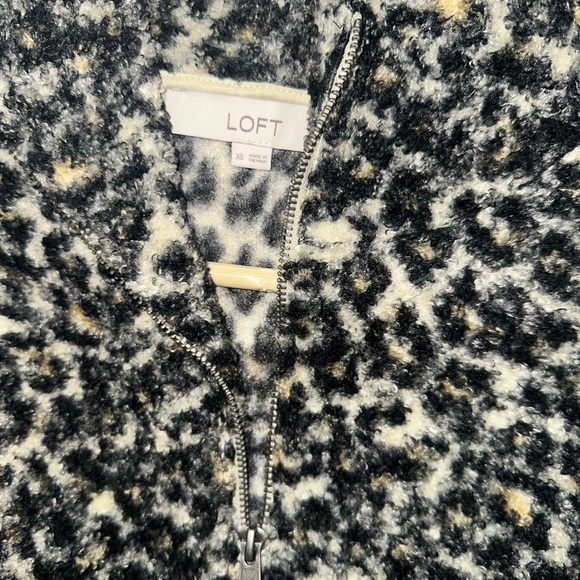 LOFT XS 3/4 Zip Animal Print. MUST BE BUNDLED - Picture 3 of 8